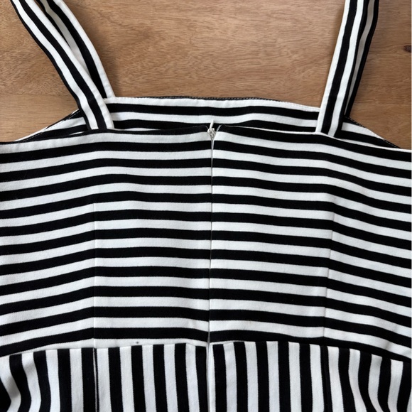 WOMENS Short Black and White Stripped Dress - Size XS - Picture 5 of 8